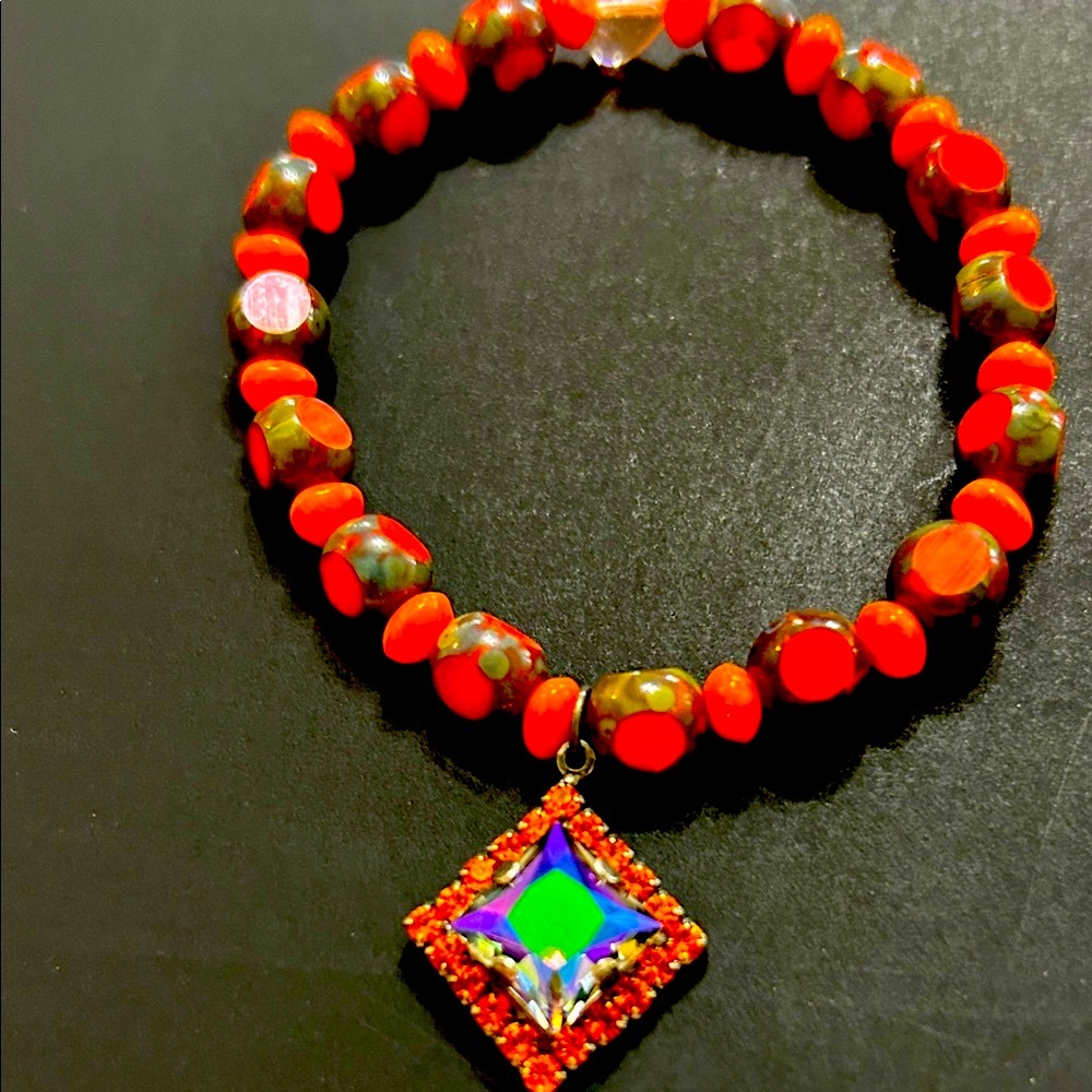 Sabika Colorful Beaded Bracelet with Pendant & heart to show authenticity New